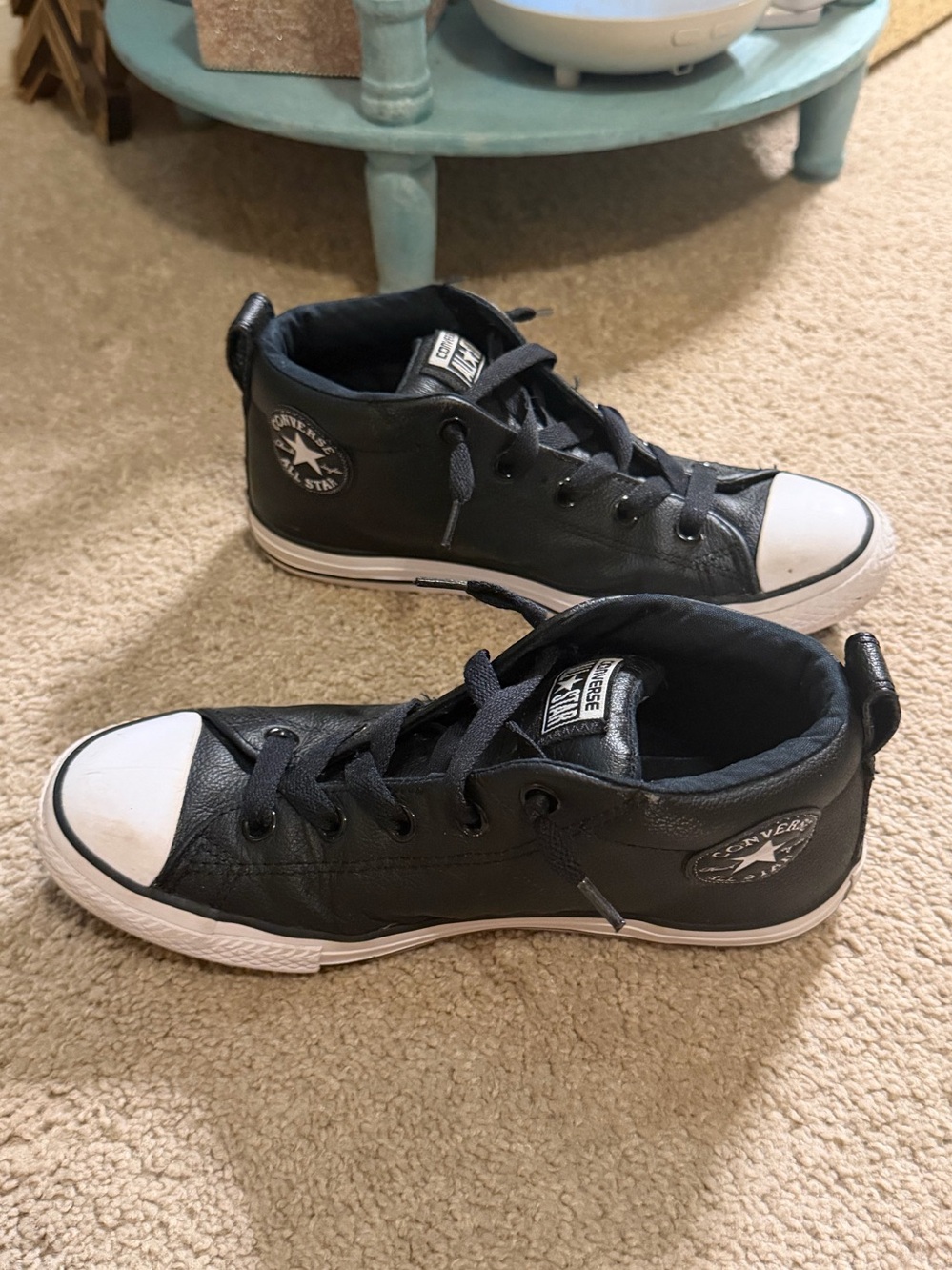 Converse Chuck Taylor All Star Street sneakers black leather w padded Size 4